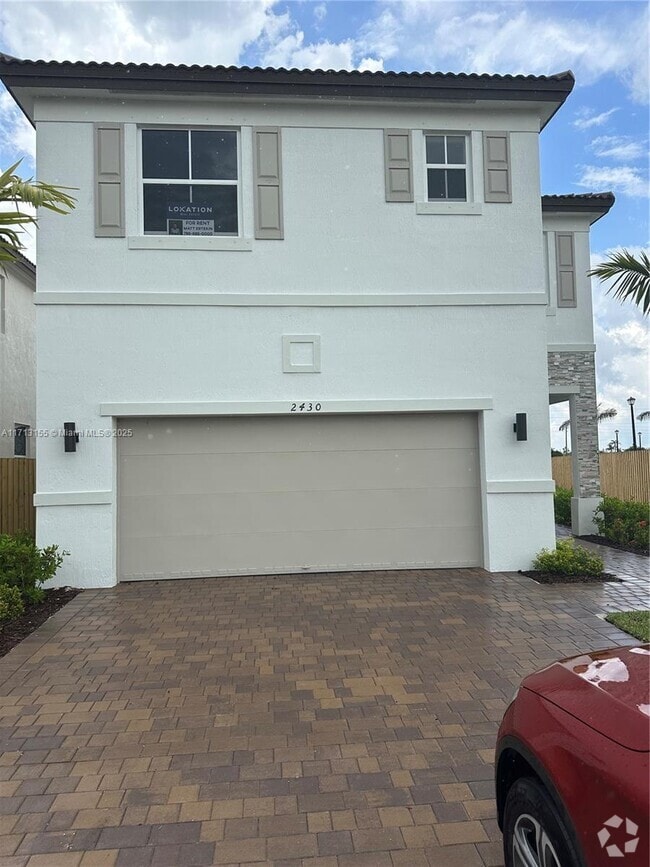 Building Photo - 2430 SE 24th Dr Rental