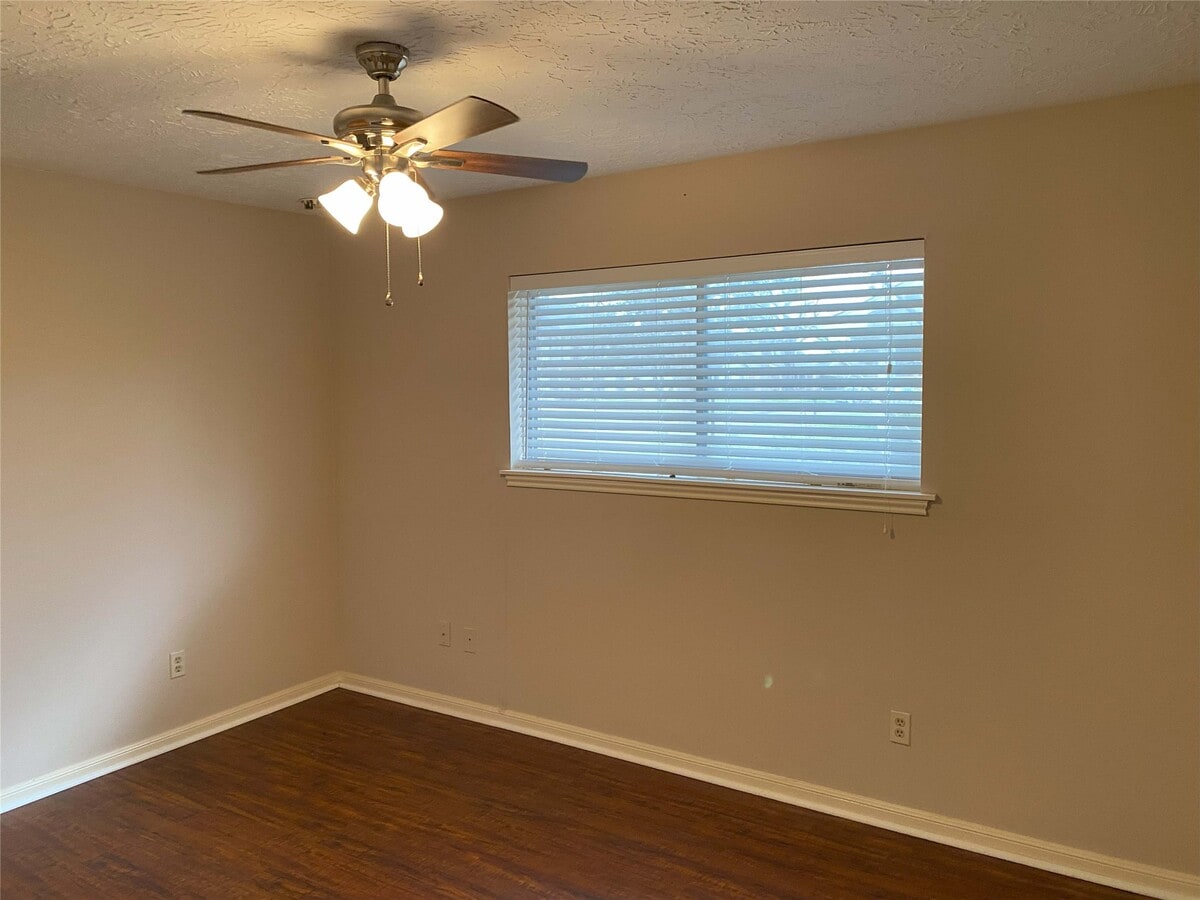 Photo - 3219 Ashmont Ln