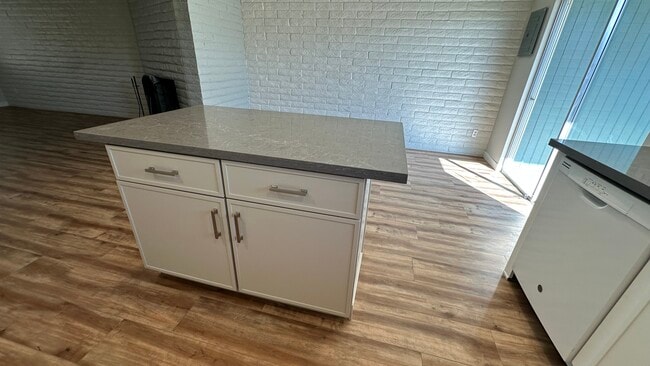 Photo - 2808 S Mill Ave