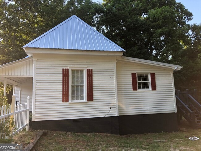 Photo - 164 Glenn Carrie Rd