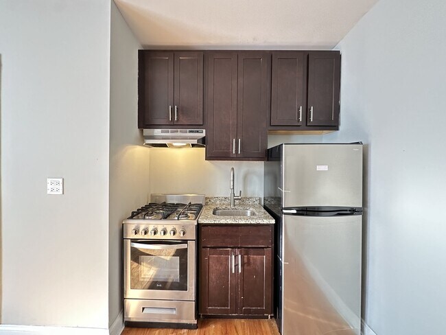 Photo - 627 W Patterson Ave Unidad M08H