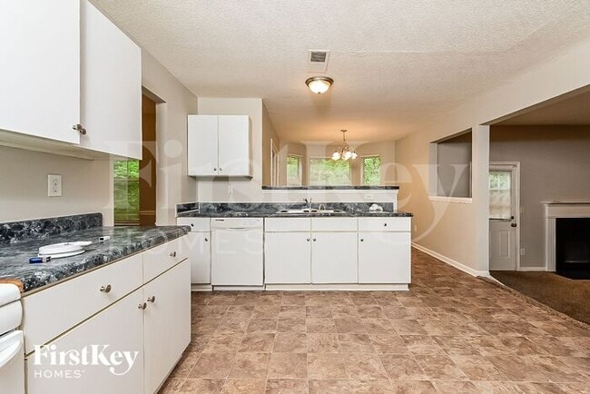 Photo - 3421 Waldrop Creek Trail
