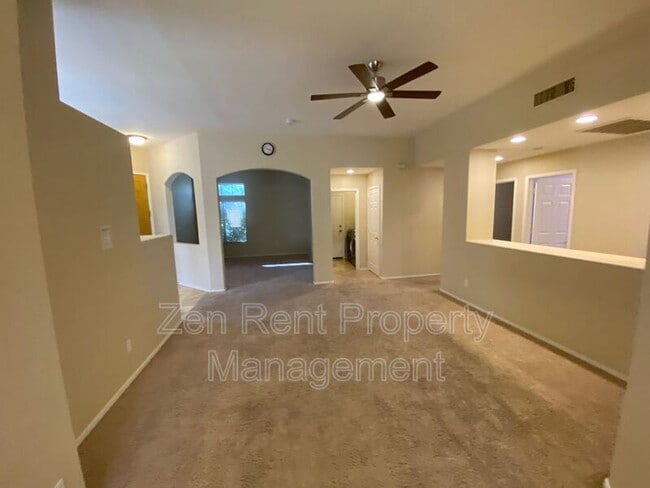 Photo - 1829 S Buchanan St