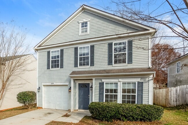 Photo - 8804 Old Potters Rd