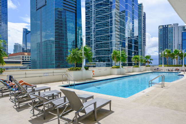 Photo - 1200 Brickell Bay Dr Apartment Unit FL38-ID1036739P