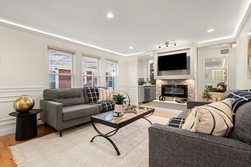 Building Photo - 20 Colborne Rd Unit 2