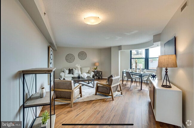 Building Photo - 1200 Braddock Pl Unit 409 Rental