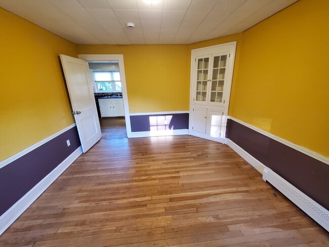 Photo - 450 Oak St Unit A