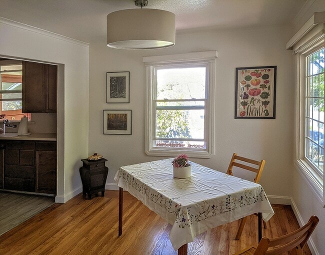 Photo - 251 Daniels Ave