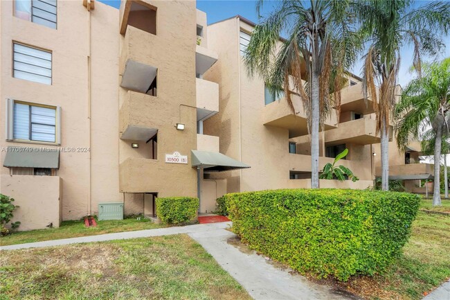 Photo - 10500 SW 108th Ave Condo Unit B203