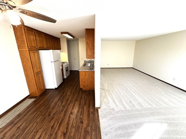 Cedarwood Condominiums