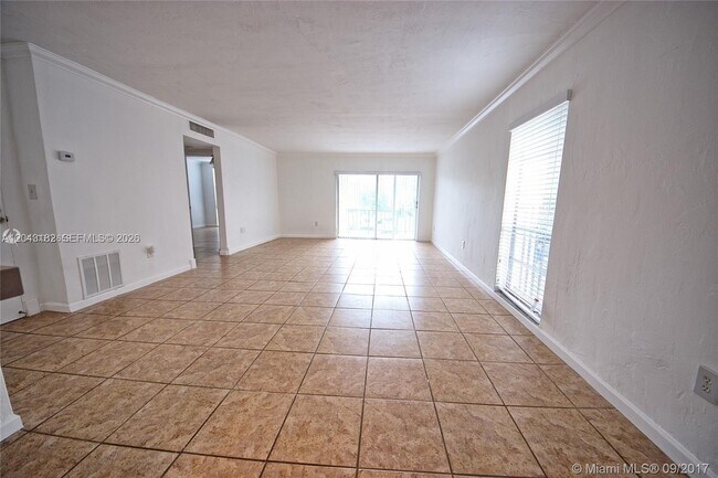 Photo - 6900 N Kendall Dr Unit A209