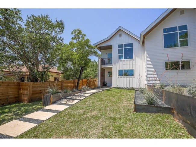 Photo - 1902 New York Ave