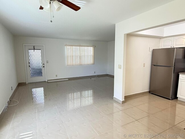 490 Monaco Blvd