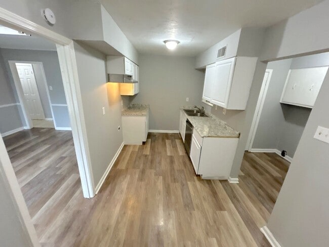 Photo - 3436 Ridgemont Ave