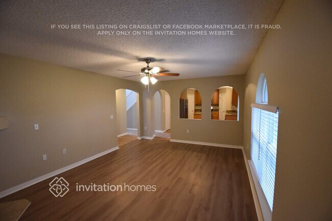 Photo - 11042 Englenook Dr