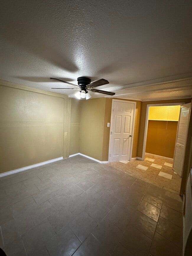 Photo - 1325 Hidalgo St