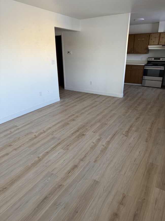 Photo - 3712 Swenson Ave Unit 7