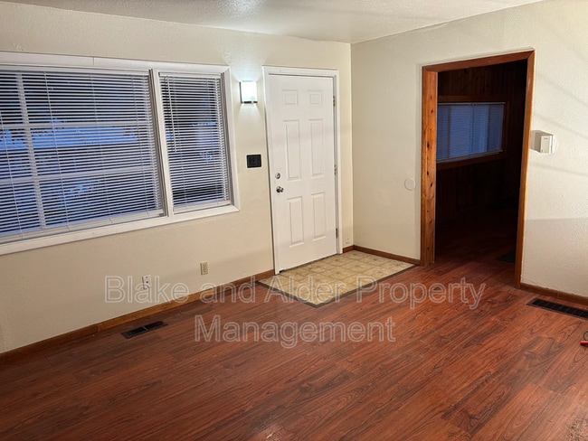 Photo - 11632 SE Beckman Ave