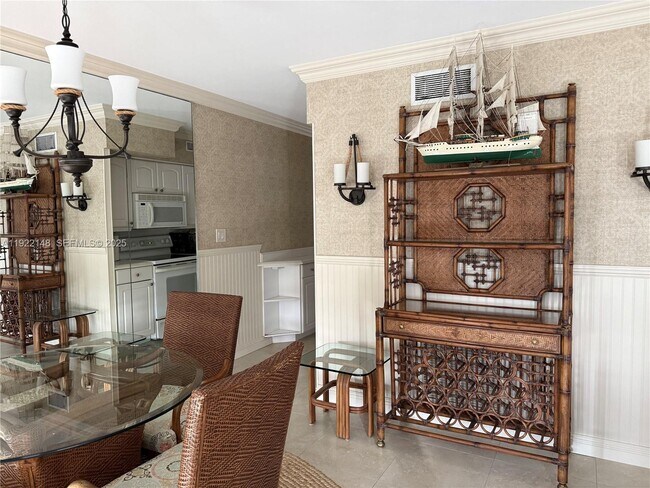 Photo - 1775 Harbourview Dr Unit 5