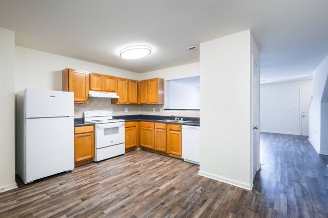 Photo - Crescent Pointe Townhomes