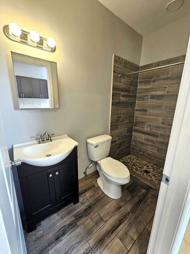 Photo - 813 N 41st St Unit 3