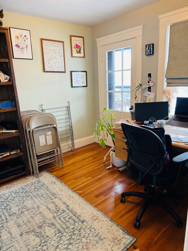 Photo - 102 Bennett St Unidad 2