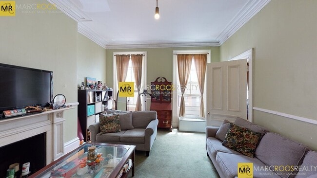 Building Photo - 204 Beacon St Unit 6 Rental