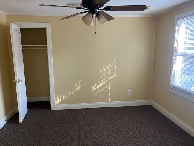 Photo - 2 Bed, 1 Bath Apartment Unit Apt 1