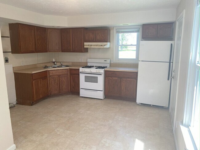 Photo - 1412 N Champaign St