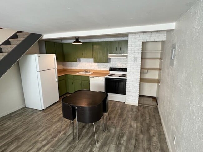 Photo - 1BD 1BTH Townhouse near Belmar Unidad 27