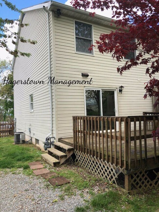 Photo - Duplex in Williamsport