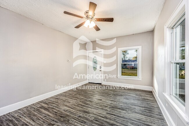 Photo - 1931 Erie Ave