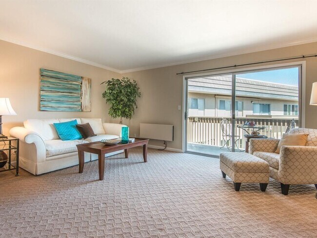 Photo - Heart of downtown Los Altos, walk to everything, in a quiet top floor location.