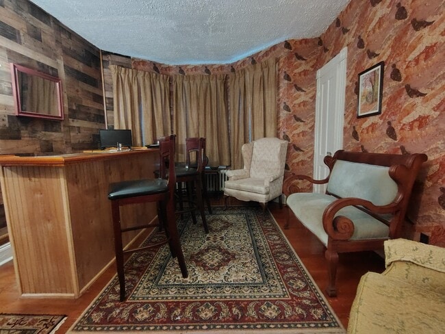 Photo - 35 Sisson Ave