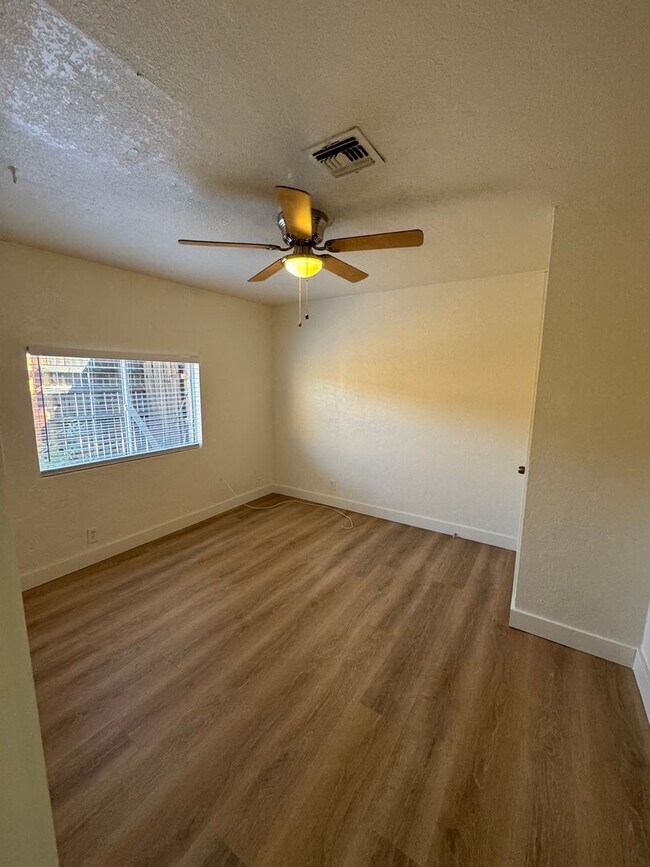 Photo - 1821 E Virginia Ave Unit 1