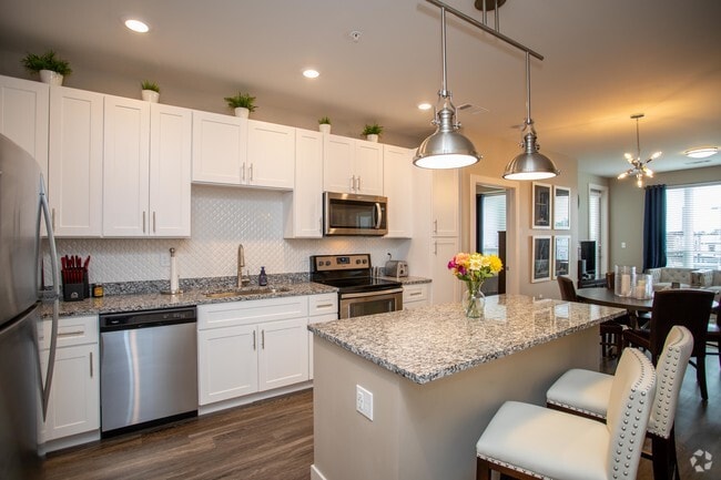 2HAB, 2BA - 1,018 ft² Modelo