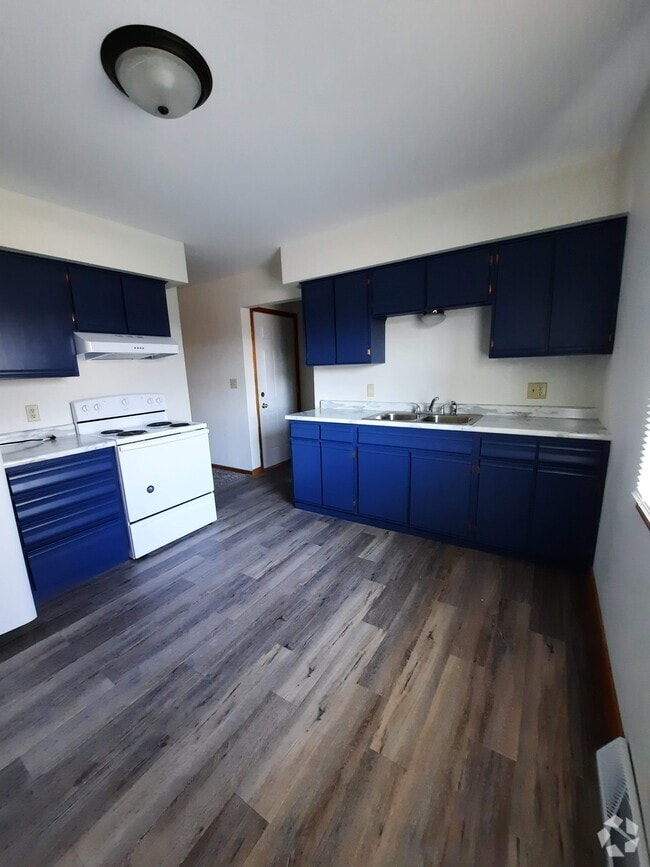 Building Photo - 3213 Pomona Dr Rental