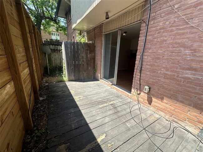 Photo - 5123 Del Monte Dr Unit 8