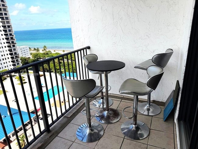 Photo - 1201 S Ocean Dr Unit 1609S