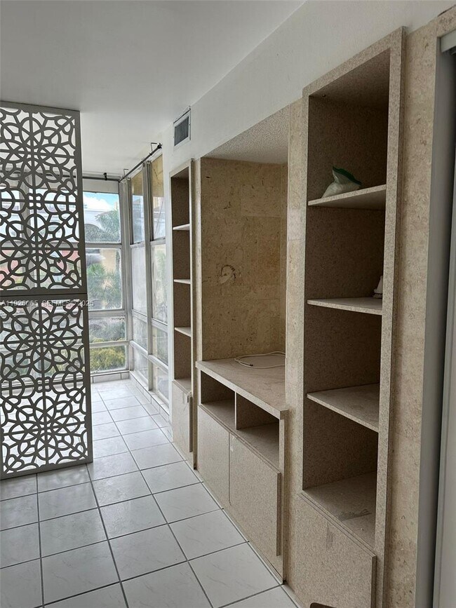 Photo - 210 172nd St Unit 542