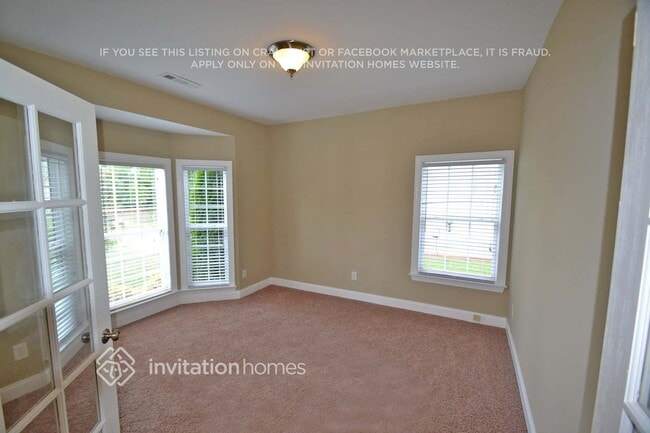 Photo - 8702 Ridgeline Ln