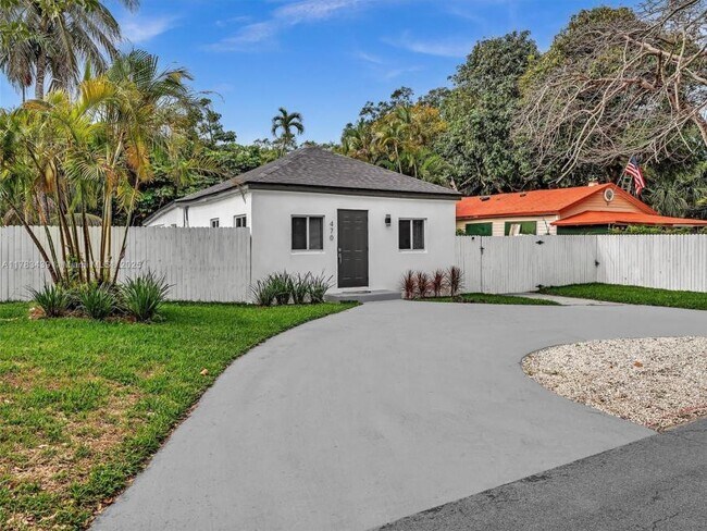 Photo - 3 bedroom in Miami FL 33162