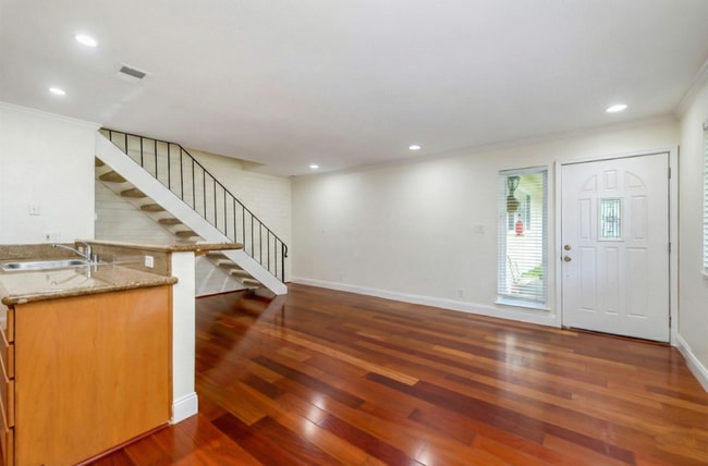 Photo - Pleasanton 2BD Townhouse w/ Granite Kitchen, Plank Floors, Community Amenities & Top Schools
