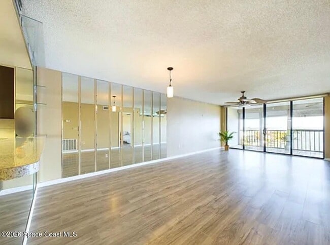 Photo - 5801 N Banana River Blvd Unidad 954