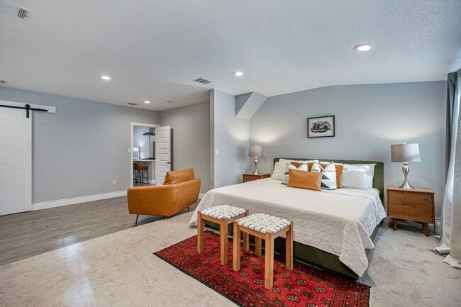 Photo - 112 Dreiss St