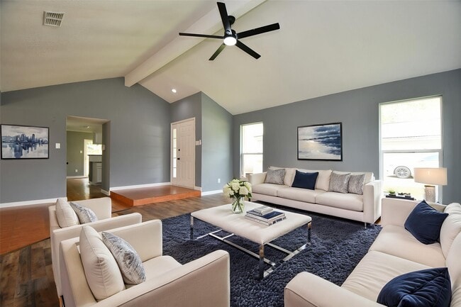 Photo - 17022 Quail Park Dr
