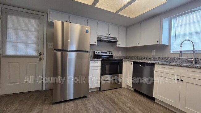 Photo - 4946 Malibu Ct