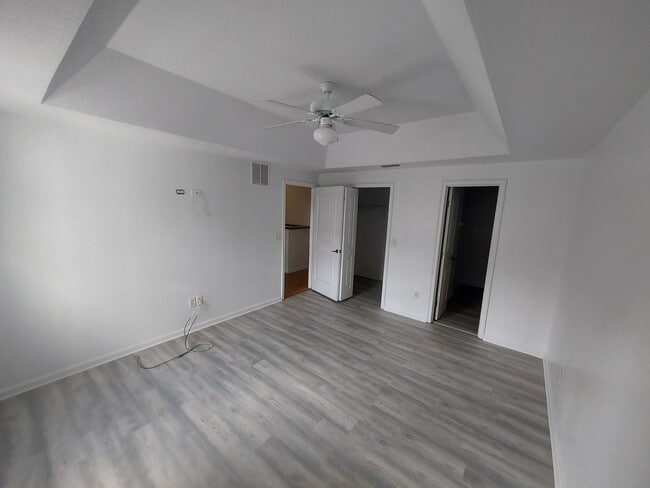 Photo - 2935 NE 7th St