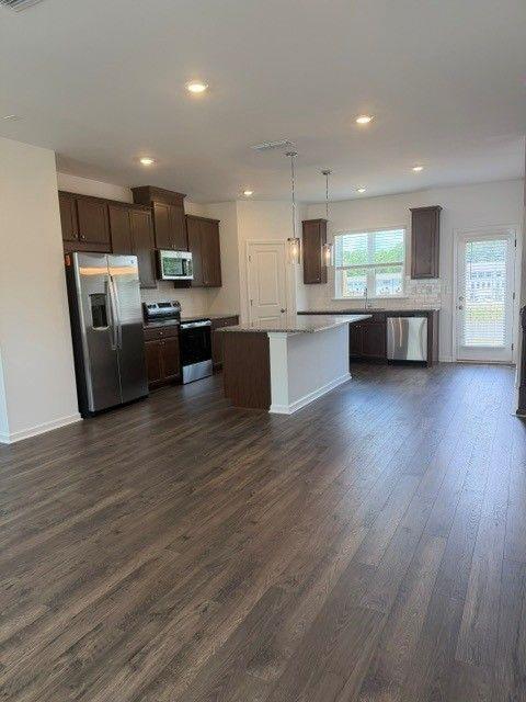 Photo - 2829 Rosehall Wy